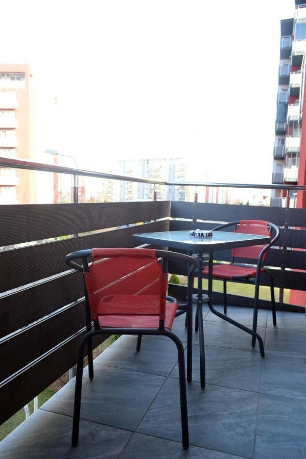 Aki Studio Apartman Brassó Kültér fotó