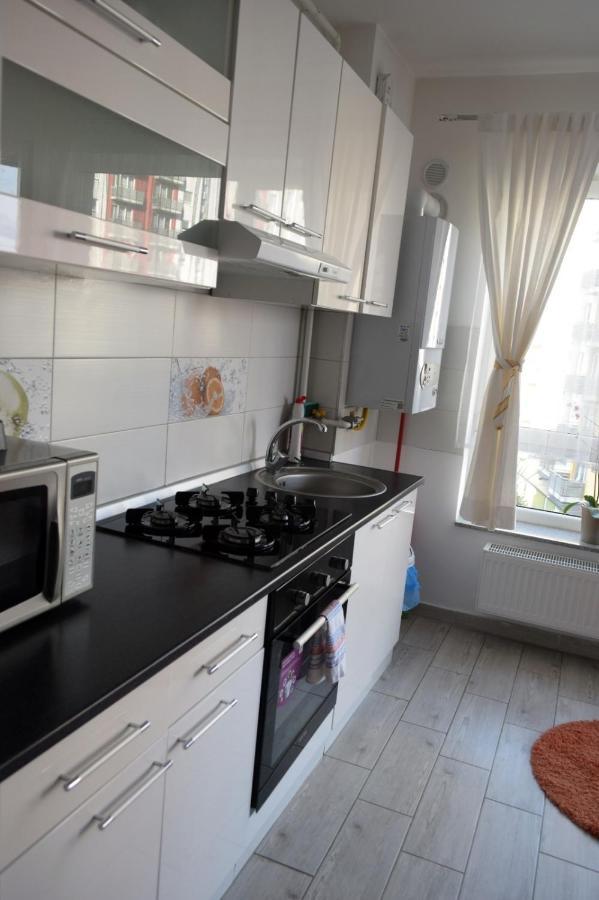 Aki Studio Apartman Brassó Kültér fotó